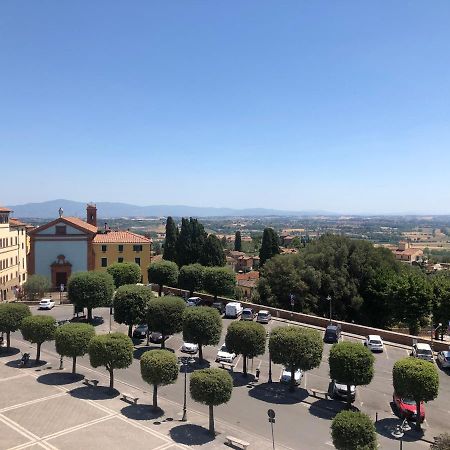 “Attico Garibaldi” Nel Cuore Della Toscana Sinalunga Exterior foto