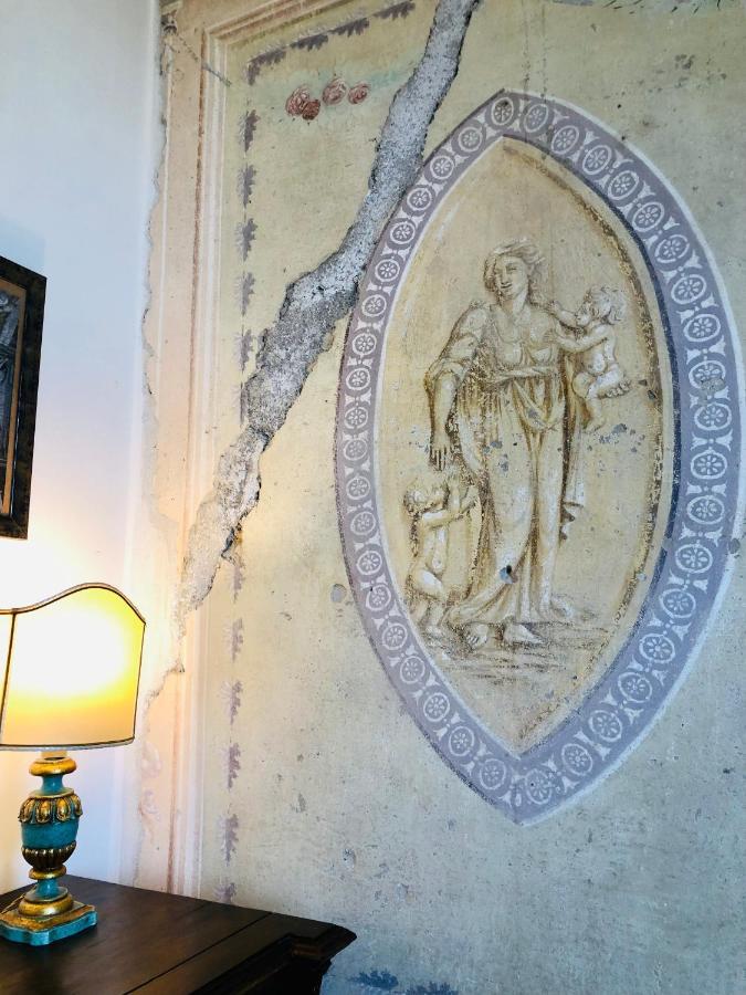 “Attico Garibaldi” Nel Cuore Della Toscana Sinalunga Exterior foto